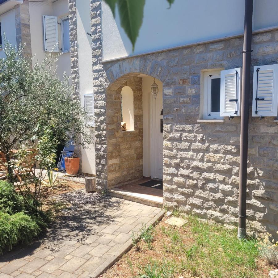 Haus Sunshine Villa Novigrad  Exterior photo